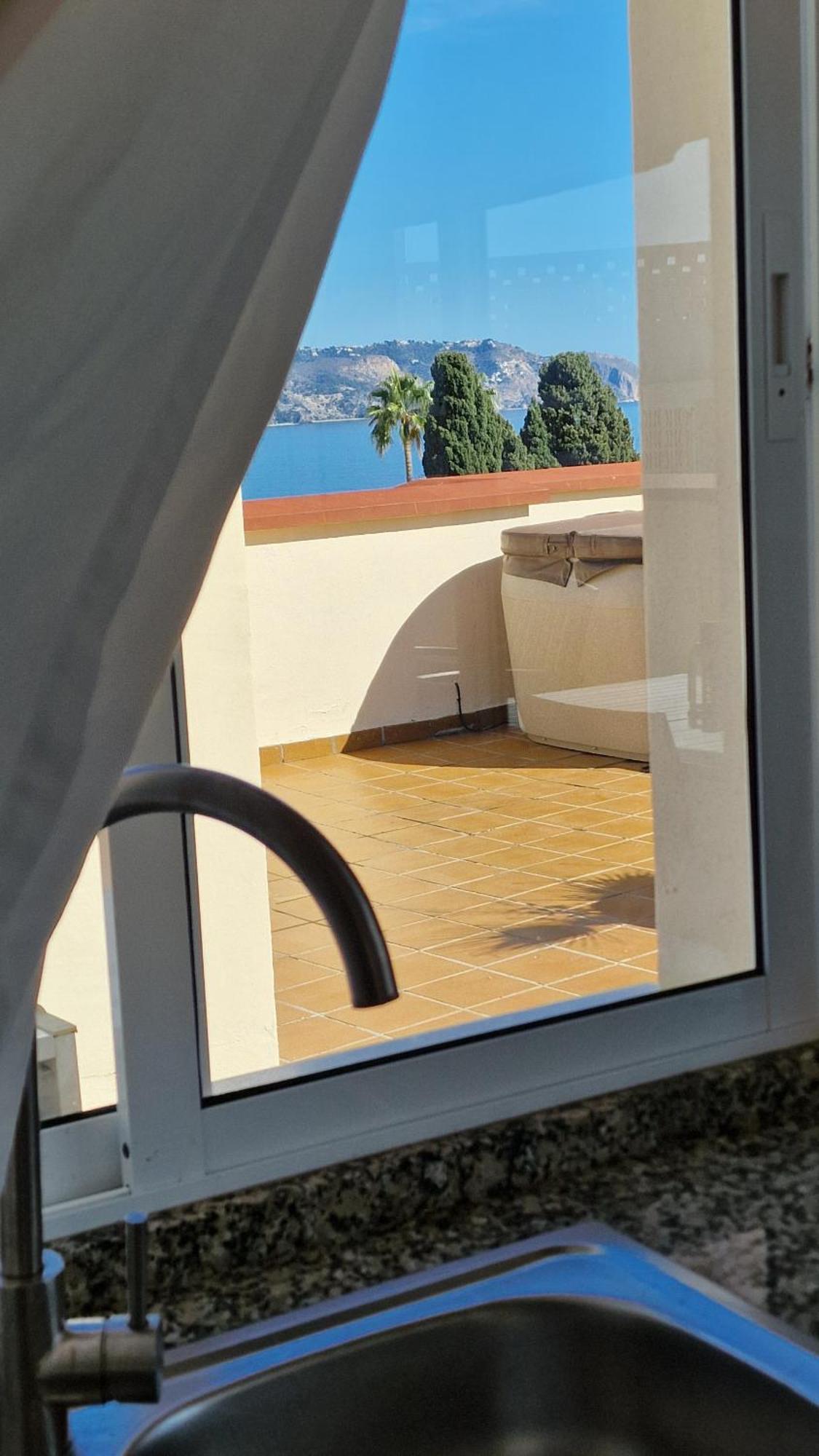 Apartamentos Latin Nerja Esterno foto