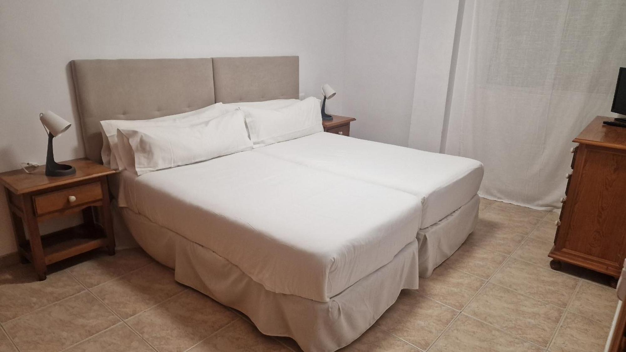 Apartamentos Latin Nerja Esterno foto
